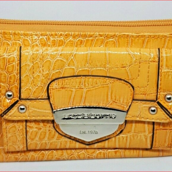 Liz Claiborne Clutch Wallet Mustard Yellow Faux Alligator w Logo Wrist Strap - Picture 5 of 7